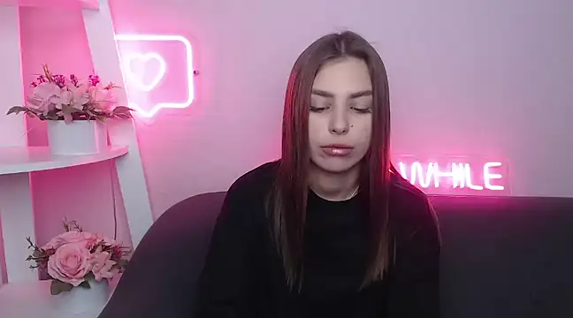 MilanaAngelAs online show from February 2025 05:44:02 AM