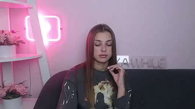 MilanaAngelAs online show from November 2025 09:53:01 AM