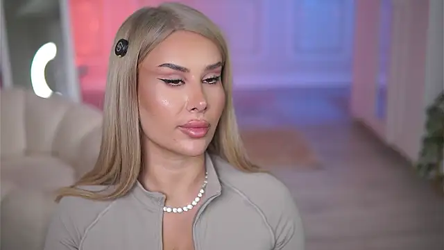 EvaZane online show from February 2026 08:40:02 PM