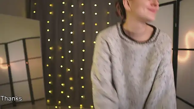 Addelin Moon online show from January 2025 10:28:01 PM