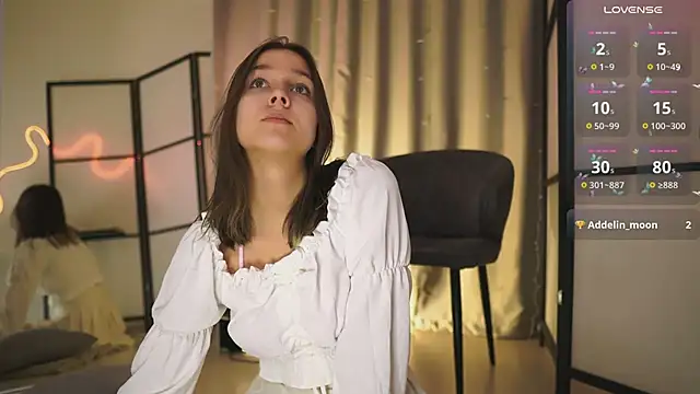 Addelin Moon online show from March 2025 03:57:02 PM