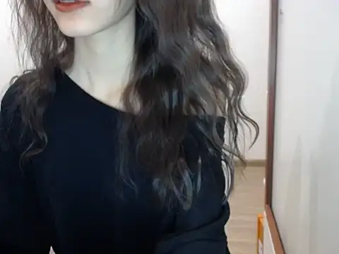 Snapshot of LiDonnaa chatting on February 2025 02:18:01 PM LiDonnaa online show from February 2025 02:18:01 PM