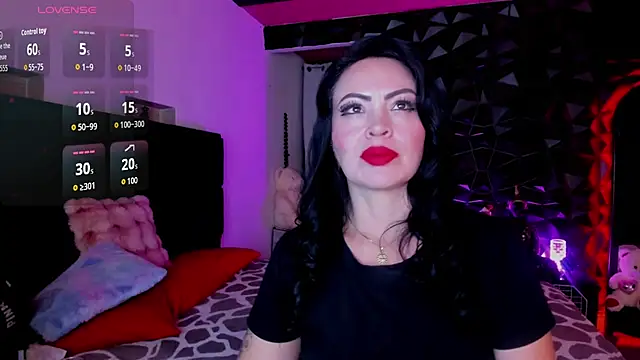 charlottemeyerr online show from November 2025 07:35:01 PM