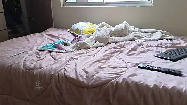 ViolettaSummer online show from January 2025 12:01:02 PM