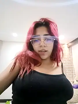 Rousse Collinss online show from January 2025 10:19:01 PM