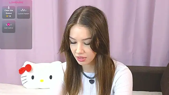 ellie kramer online show from June 2026 06:58:01 PM