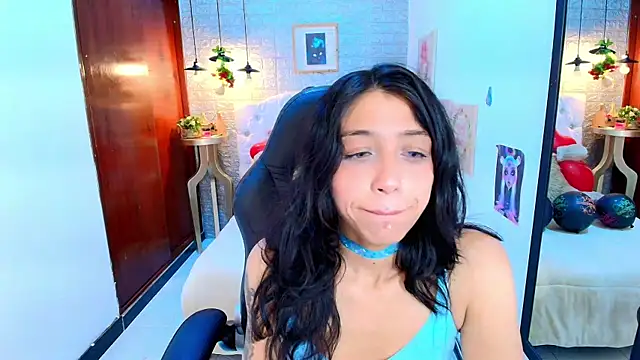 REDHOTTER  online show from March 2025 08:06:02 PM