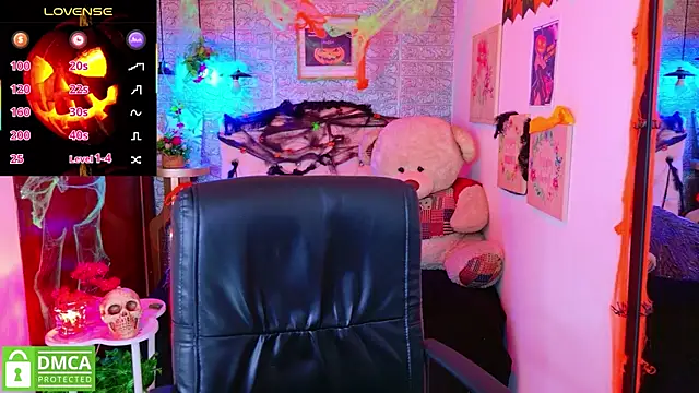 REDHOTTER  online show from October 2025 08:09:02 PM