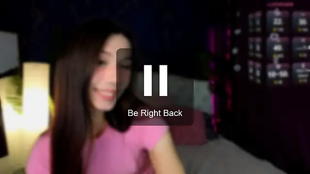 Kaia Sunshine Mia online show from September 2025 02:11:01 PM