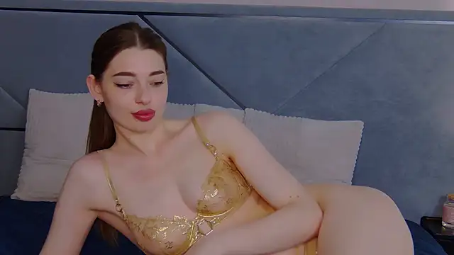 NicoleRosss online show from March 2026 01:34:01 PM