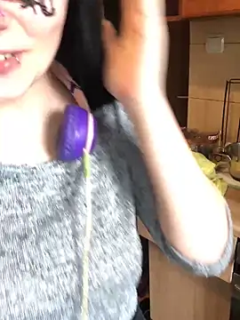 Snapshot of _xPani_x2 chatting on March 2025 01:04:01 PM xPani x2 online show from March 2025 01:04:01 PM