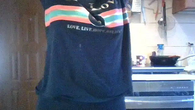 Snapshot of _xPani_x2 chatting on September 2025 10:06:02 AM xPani x2 online show from September 2025 10:06:02 AM