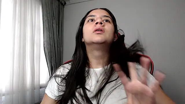 Lexyevans online show from December 2024 06:53:01 PM