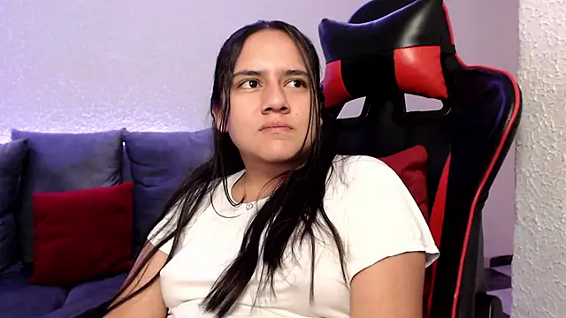 Lexyevans online show from December 2024 09:54:01 PM