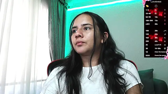 Lexyevans online show from January 2025 07:07:01 PM