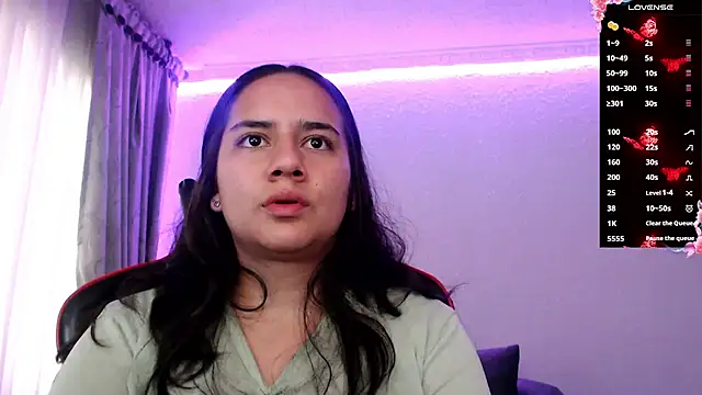 Lexyevans online show from February 2025 08:03:02 PM