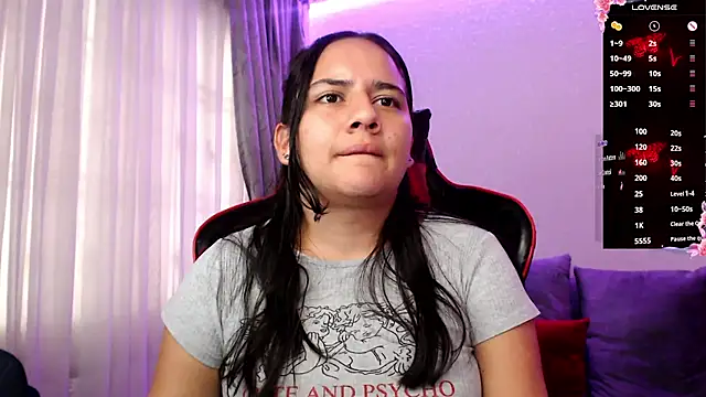 Lexyevans online show from February 2025 10:03:02 PM