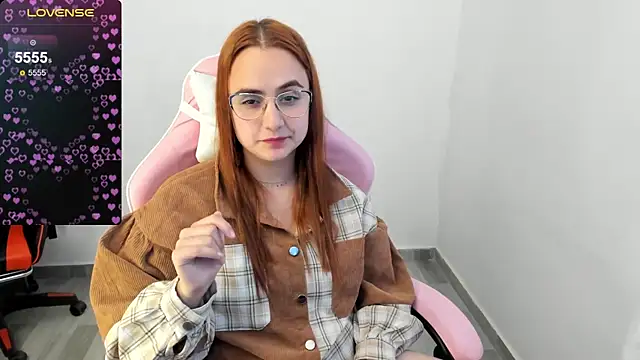 maryluna95 online show from January 2025 10:29:02 PM