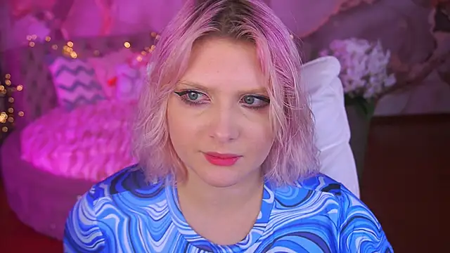 CoolTatis online show from October 2025 07:23:02 AM