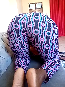 zainabsmile online show from February 2026 10:30:01 AM