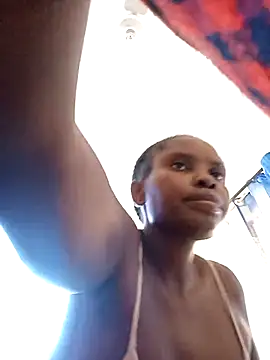 zainabsmile online show from February 2026 11:20:01 AM