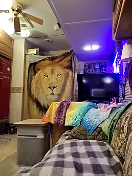 annika lately online show from October 2025 03:36:02 AM