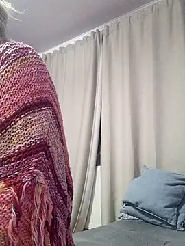 BritneyHudson online show from October 2025 02:32:01 AM