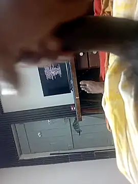 HARDBLACKBULL123 online show from November 2025 08:00:01 PM