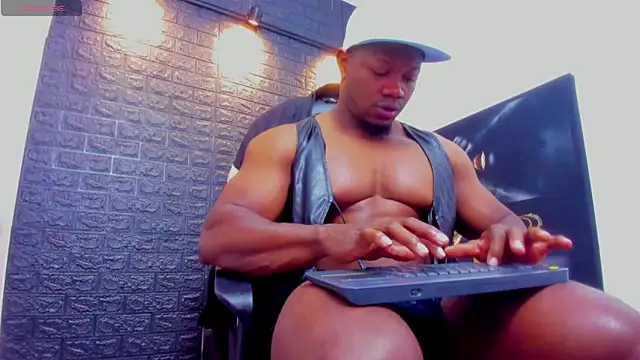 tommike online show from April 2026 06:17:02 AM