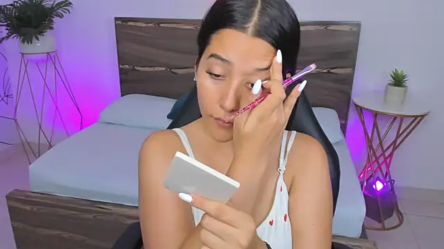 ivette bocelly online show from January 2025 07:27:02 PM