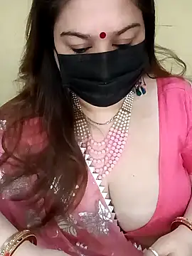 Snapshot of Rupaleesexy chatting on December 2024 06:06:01 PM Rupaleesexy online show from December 2024 06:06:01 PM