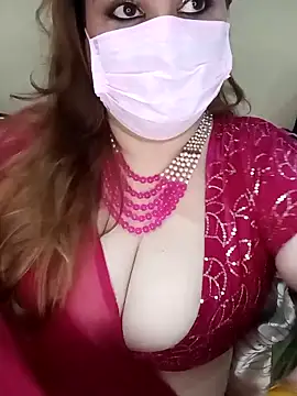 Snapshot of Rupaleesexy chatting on October 2025 05:56:02 PM Rupaleesexy online show from October 2025 05:56:02 PM