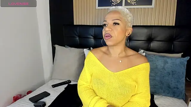 summer night  online show from February 2025 10:56:02 AM