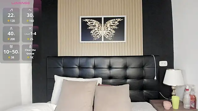 summer night  online show from February 2025 11:47:02 AM