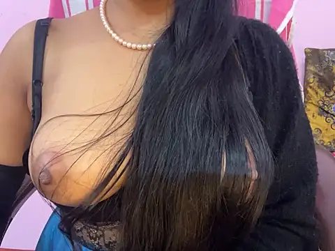 Snapshot of roshni-5 chatting on January 2025 07:45:02 PM roshni-5 online show from January 2025 07:45:02 PM