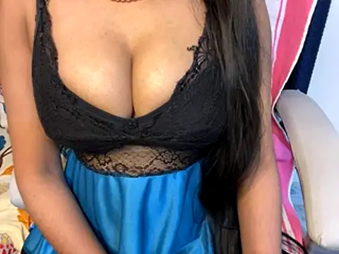 Snapshot of roshni-5 chatting on November 2025 05:55:02 PM roshni-5 online show from November 2025 05:55:02 PM