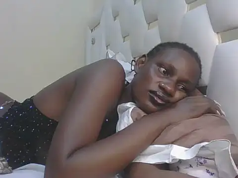 Snapshot of hairy_pussy4 chatting on February 2026 05:05:02 AM hairy pussy4 online show from February 2026 05:05:02 AM