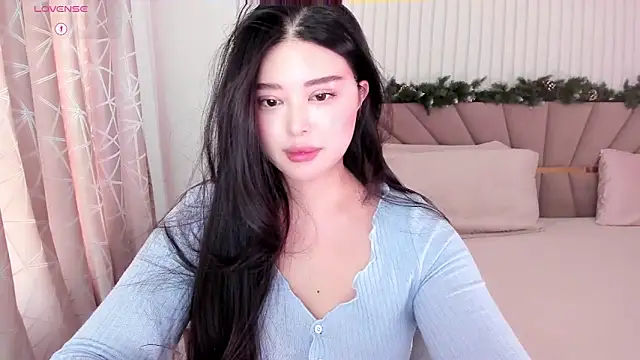 tenderlybaee online show from January 2025 07:51:02 AM