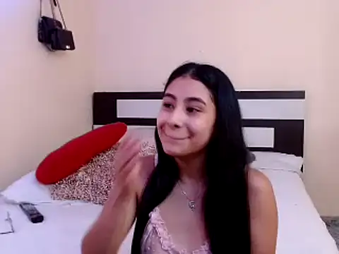 Snapshot of chika_hellar chatting on March 2025 10:16:01 PM chika hellar online show from March 2025 10:16:01 PM