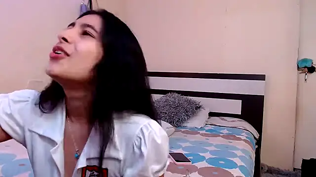 Snapshot of chika_hellar chatting on October 2025 10:54:02 PM chika hellar online show from October 2025 10:54:02 PM