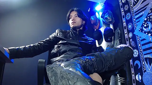 Dicaprioo  online show from February 2025 10:36:02 PM