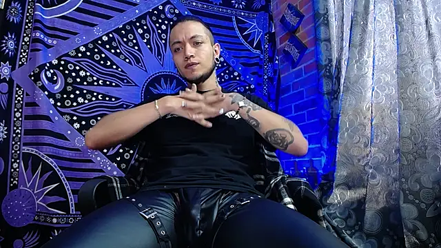 Dicaprioo  online show from October 2025 06:49:02 PM