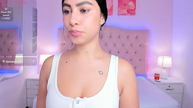 Emily roux online show from March 2025 08:32:02 PM