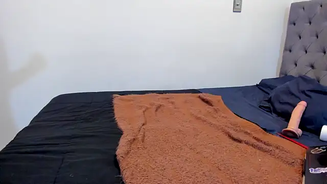 sexx hunters online show from December 2024 10:52:01 PM