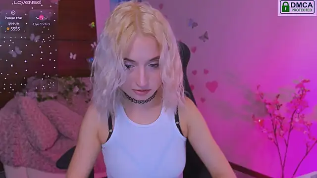 melisa white1 online show from March 2025 08:48:01 PM