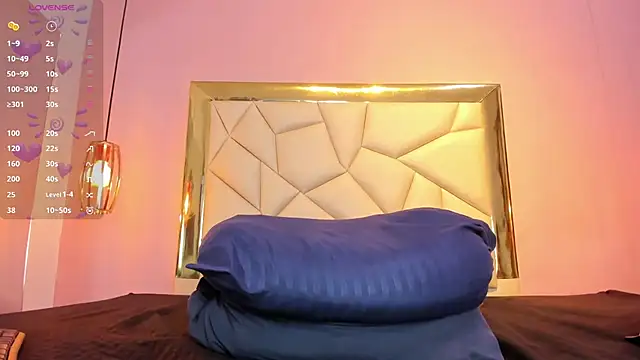 Snapshot of CherryBlossom23 chatting on March 2025 10:17:01 AM CherryBlossom23 online show from March 2025 10:17:01 AM