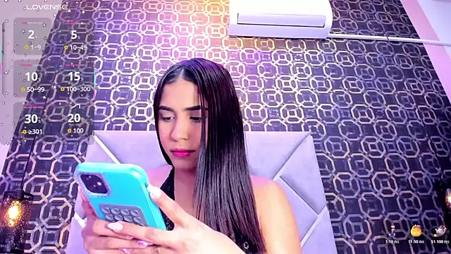 Snapshot of CherryBlossom23 chatting on November 2025 01:17:02 AM CherryBlossom23 online show from November 2025 01:17:02 AM