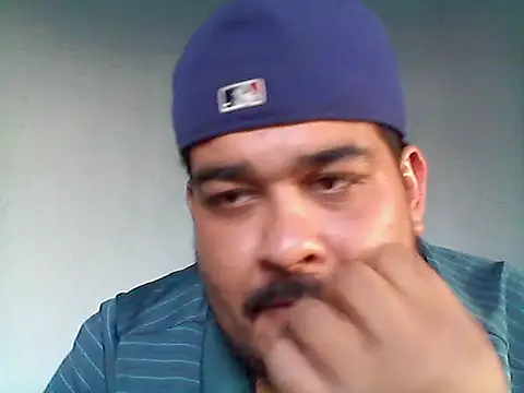 GILBERTHOR92 online show from November 2025 10:34:02 PM