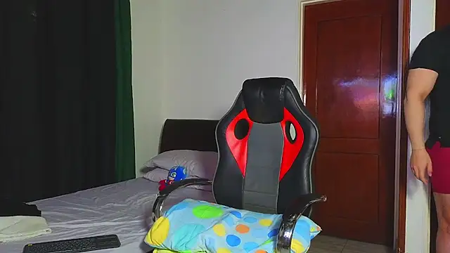 Snapshot of Regansmiths chatting on February 2025 08:28:02 AM Regansmiths online show from February 2025 08:28:02 AM