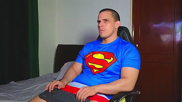 Snapshot of Regansmiths chatting on March 2025 09:07:01 AM Regansmiths online show from March 2025 09:07:01 AM